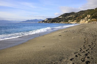 Varigotti (Sv), İtalya - 30 Aralık 2017: Varigotti plajı, İtalyan Riviera, Savona, Liguria, İtalya