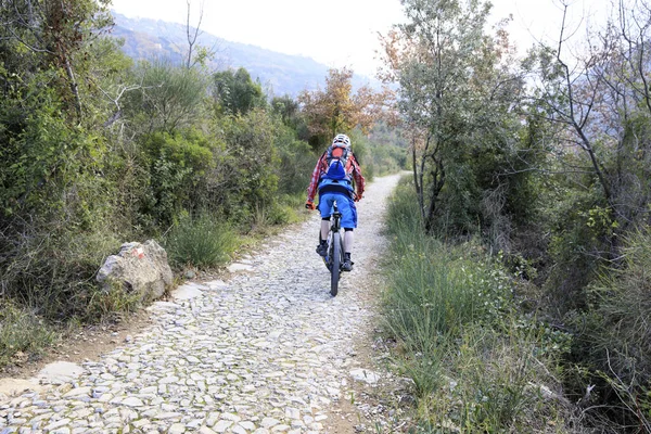 Finalborgo Italia Diciembre 2017 Pista Para Bicicletas Montaña Cerca Del —  Fotos de Stock
