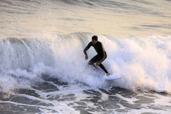 Alassio Italia Diciembre 2017 Surfista Mar Alassio Riviera Dei Fiori — Foto de Stock