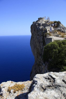 Cabo Formentor, Majorca / İspanya - 25 Ağustos 2016: Cabo Formentor ve Mirador d 'es Colomer, Mallorca, Balearic Adaları, İspanya.
