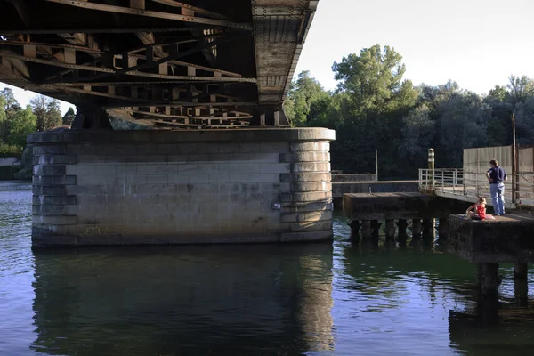 Sesto Calende Ιταλία Σεπτεμβρίου 2016 Γέφυρα Μεταξύ Λομβαρδίας Και Πεδεμόντιου — Φωτογραφία Αρχείου