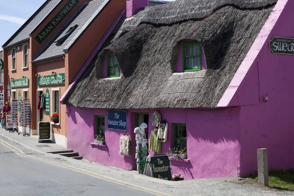 Doolin Ірландія Липня 2016 Традиційний Староірландський Магазин Очеретяним Дахом Doolin — стокове фото