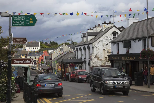Dungloe Irlanda Luglio 2016 Main Street Dungloe Donegal Irlanda — Foto Stock