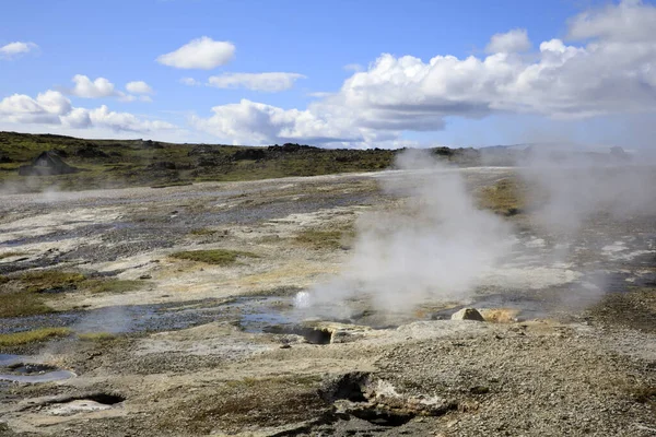 Hveravellir Islandia Sierpnia 2017 Krajobraz Hveravellir Obszar Geotermalny Siarkowy Islandia — Zdjęcie stockowe