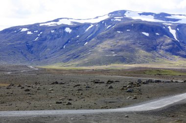 Kjolur - İzlanda - 25 Ağustos 2017: Kjolur Highland Yolu boyunca manzara, İzlanda, Avrupa