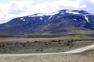 Kjolur - İzlanda - 25 Ağustos 2017: Kjolur Highland Yolu boyunca manzara, İzlanda, Avrupa