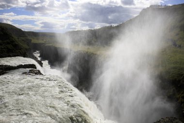 Gullfoss / İzlanda - 25 Ağustos 2017: Meşhur Gullfoss Şelalesi, İzlanda, Avrupa