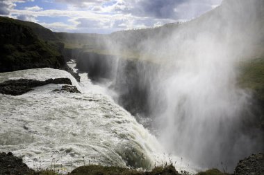 Gullfoss / İzlanda - 25 Ağustos 2017: Meşhur Gullfoss Şelalesi, İzlanda, Avrupa