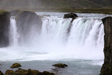 Godafoss / İzlanda - 26 Ağustos 2017: Godafoss Şelalesi, İzlanda, Avrupa
