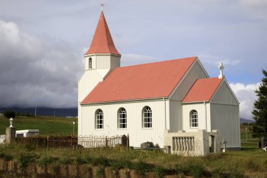 Akureyri / İzlanda - 26 Ağustos 2017: Laufas Halk Müzesi 'ndeki kilise, İzlanda, Avrupa