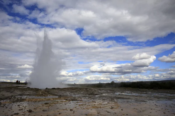 Geysir Islandia Agosto 2017 Erupción Strokkur Geysir Cerca Golden Circle — Foto de Stock