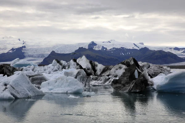 Jokulsarlon Ισλανδία Αυγούστου 2017 Παγετώνες Και Παγόβουνα Στη Λιμνοθάλασσα Του — Φωτογραφία Αρχείου