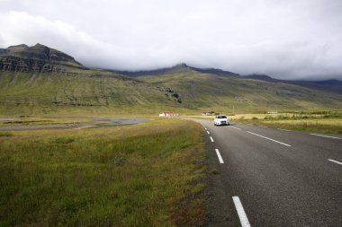 İzlanda - 29 Ağustos 2017: Halka Yolu manzarası İzlanda, İzlanda, Avrupa 'nın ana yolu