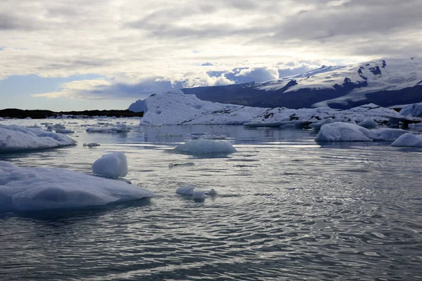 Jokulsarlon Iceland Серпня 2017 Льодовикові Утворення Айсберги Льодовиковій Затоці Ісландія — стокове фото