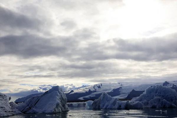 Jokulsarlon Izland 2017 Augusztus Jégképződmények Jéghegyek Glacier Lagúnában Izlandon Európában — Stock Fotó