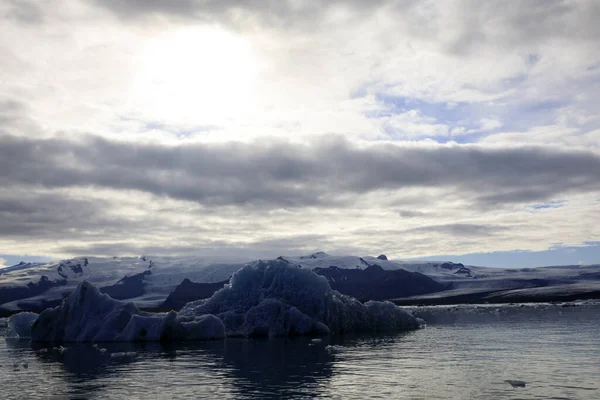 Jokulsarlon Izland 2017 Augusztus Jégképződmények Jéghegyek Glacier Lagúnában Izlandon Európában — Stock Fotó