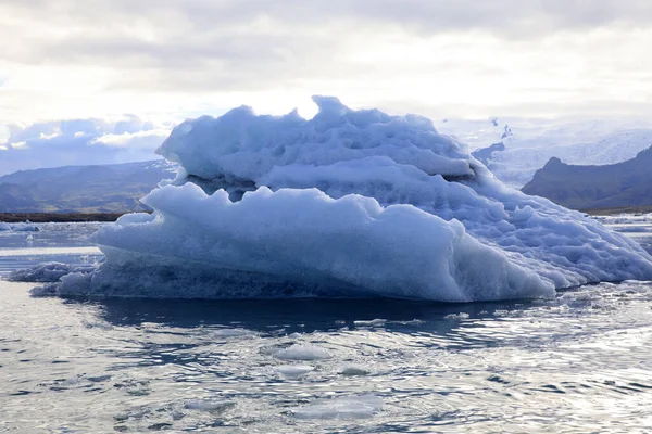 Jokulsarlon Islândia Agosto 2017 Formações Gelo Icebergs Lagoa Glaciar Islândia — Fotografia de Stock