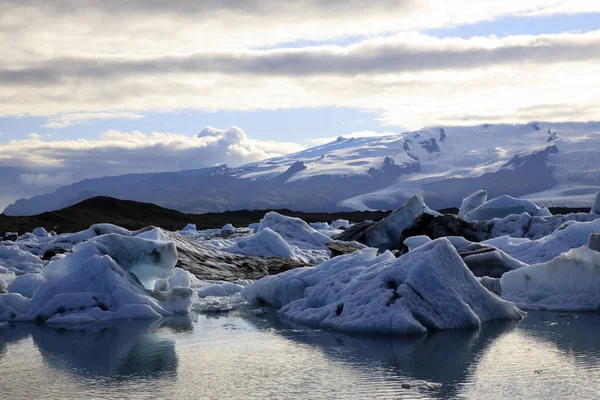 Jokulsarlon Iceland Серпня 2017 Льодовикові Утворення Айсберги Льодовиковій Затоці Ісландія — стокове фото