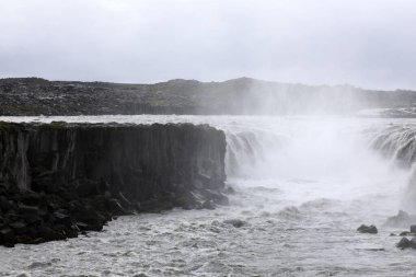 İzlanda - 30 Ağustos 2017: Sellfoss Şelalesi, İzlanda, Avrupa