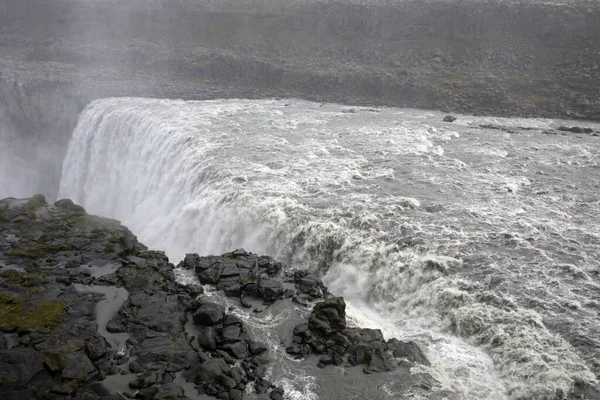 2017年8月30日 冰岛和整个欧洲 欧洲最强大的瀑布倒塌 — 图库照片