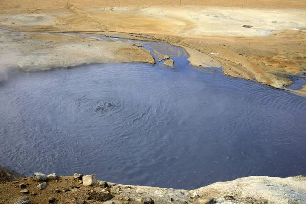 Hverir Islândia Agosto 2017 Água Quente Área Geotérmica Hverir Perto — Fotografia de Stock