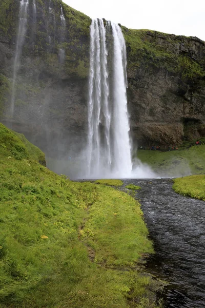 Seljalandsfoss Islanda Agosto 2017 Seljalandsfoss Una Delle Cascate Islandesi Più — Foto Stock