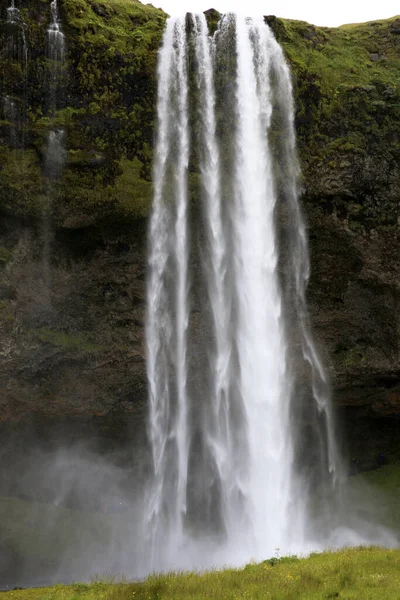 Seljalandsfoss Iceland August 2017 Seljalandsfoss One Most Famous Icelandic Waterfall — Stock Photo, Image