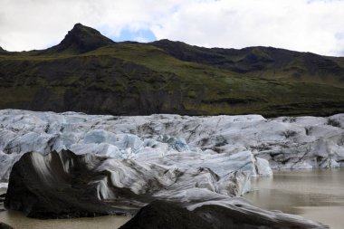 İzlanda - 15 Ağustos 2017: Skeidararjokull buzulu Vatnajokull bölgesi, İzlanda, Avrupa