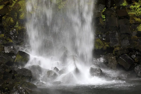 Skaftafell Islandia Agosto 2017 Cascada Negra Svartifoss Parque Nacional Skaftafell — Foto de Stock