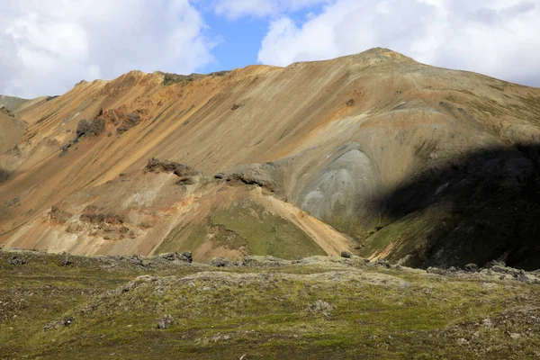 Landmannalaugar Islandia Sierpnia 2017 Kolorowe Góry Parku Landmannalaugar Islandia Europa — Zdjęcie stockowe