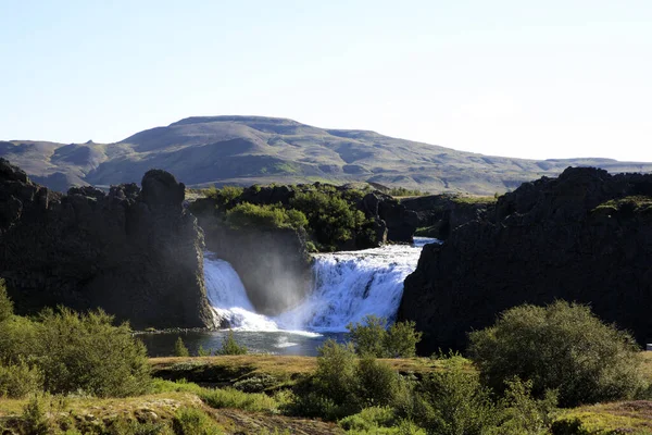 Hjalparfoss Islande Août 2017 Rivière Hjalparfoss Cascade Islande Europe — Photo