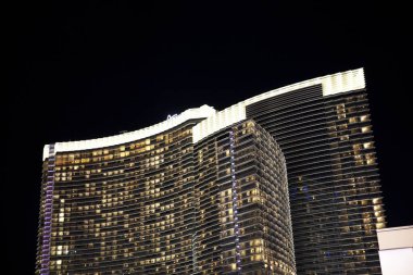 Las Vegas, Nevada / Usa - 27 Ağustos 2015: Las Vegas, Nevada, Usa 'daki binalar gece manzaralı