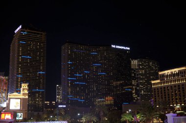 Las Vegas, Nevada / Usa - 27 Ağustos 2015: Las Vegas, Nevada, Usa 'daki binalar gece manzaralı