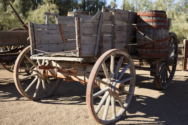 California Usa August 2015 Old Wooden Wagon Death Valley National — Stock Photo, Image