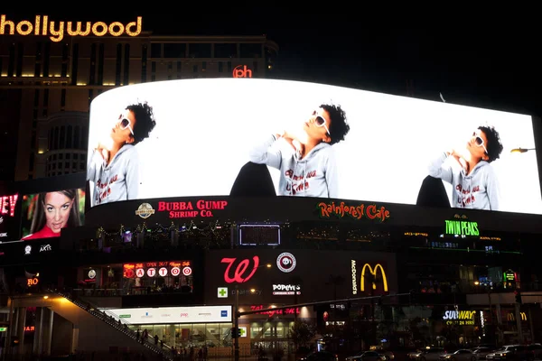 Las Vegas Nevada Usa August 2015 Illuminated Signs Las Vegas — Stock Photo, Image