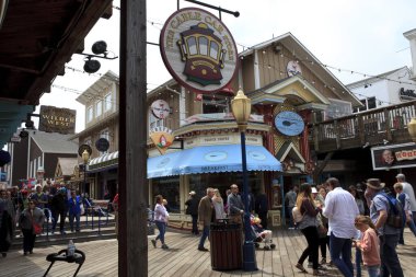 San Francisco, California / Usa - 25 Ağustos 2015: Pier 39 view, San Francisco, California, Usa