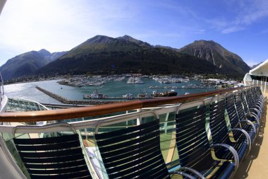 Seward, Alaska / Usa - 08 Ağustos 2019: Gemi güvertesi manzarası, Seward, Alaska, Usa