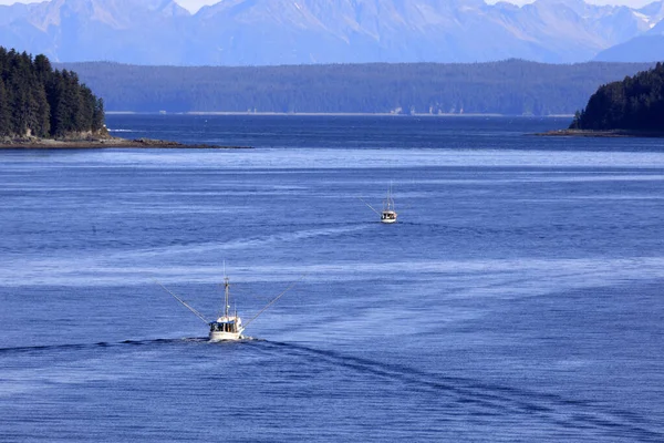 Strait Point Alaska Usa August 2019 Ένα Αλιευτικό Σκάφος Στο — Φωτογραφία Αρχείου