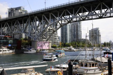 Vancouver, Amerika - 18 Ağustos 2019 Granville Köprüsü, Vancouver, Amerika
