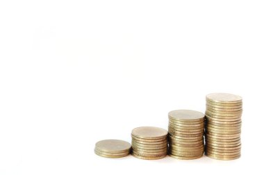 Beyaz arka plan üzerinde izole altını artan sütunlar