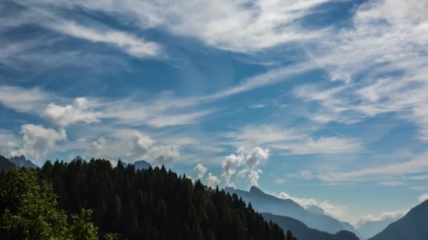 Nubes Montañas Dolomitas Alpes Italia — Vídeo de stock