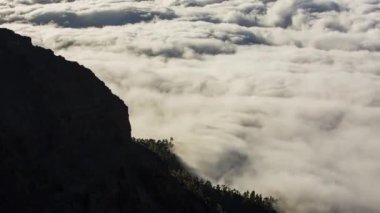 La Palma 'da bulutlar, Kanarya Adaları, İspanya
