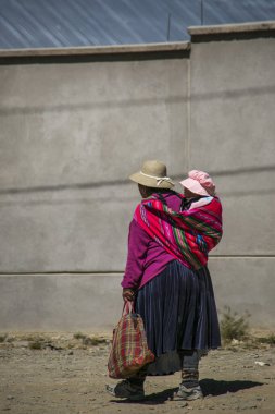 La Paz, Bolivya 'da anne ve kız