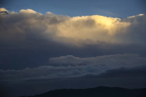 Sonnenuntergang Und Sturm Den Pyrenäen Barcelona Spanien — Stockfoto