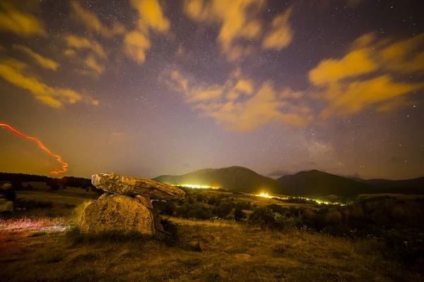 Voie Lactée Dolmen Dans Les Pyrénées France — Photo