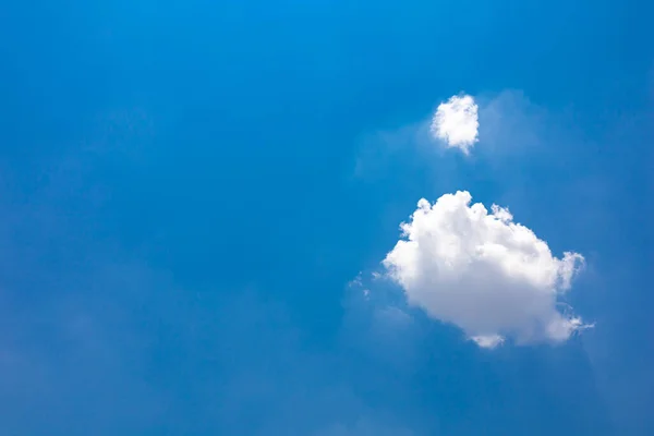 Bolyhos Felhők Kék Szöveg Másolási Helye — Stock Fotó