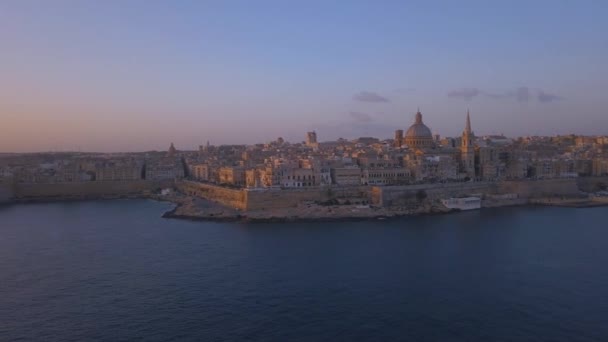 Vista panorâmica aérea da antiga capital de valletta em malta — Vídeo de Stock