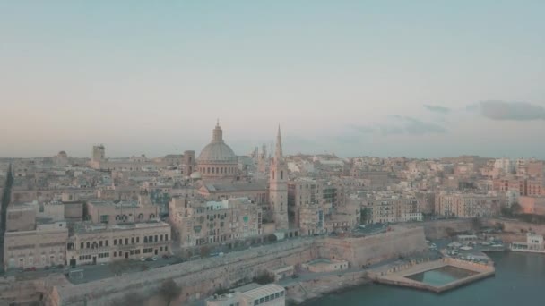 Widok z lotu ptaka starożytnej stolicy Valletta w Malcie — Wideo stockowe
