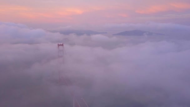 Widok z lotu ptaka zachód słońca złoty most bramy w San Francisco — Wideo stockowe