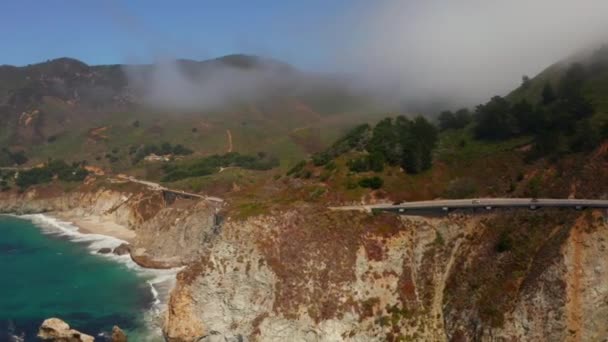 Vista aerea della costa pacifica autostrada california — Video Stock